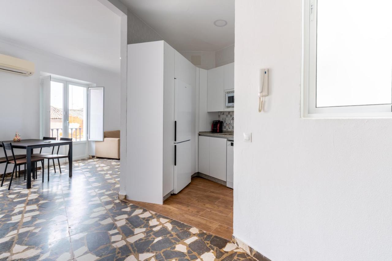 Aoa Conde De Ibarra Apartment Sevilla Exteriör bild